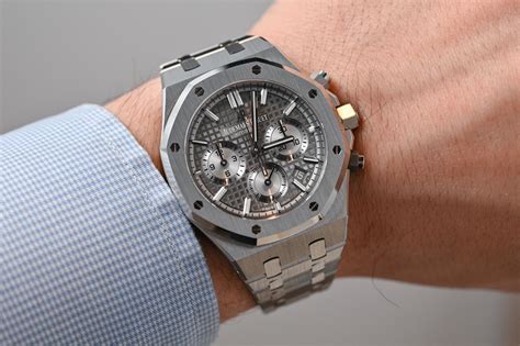 audemars piguet royal oak chronograph gold|royal oak selfwinding chronograph price.